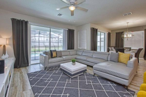 Spacious 6 Bed Home with Pool in Prime Storey Lake Location